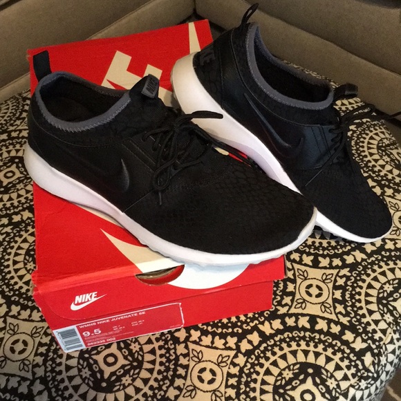 Nike Shoes - NWB Womens Nike Juvenate SE 9.5
